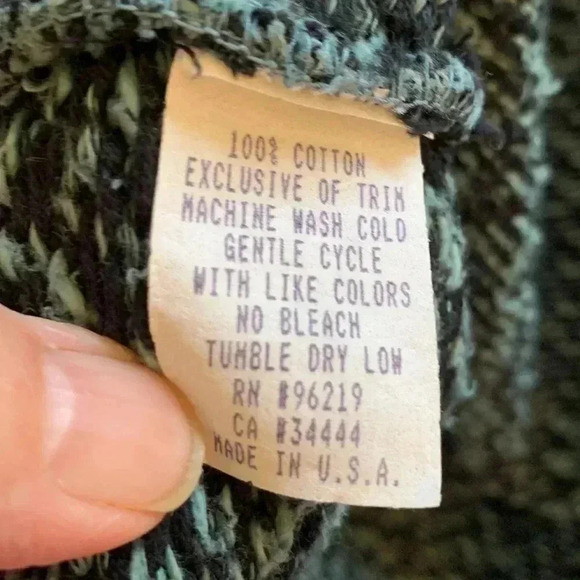 Willow 100% heavy cotton button up sweater in a green and black Chevron … - Picture 4 of 5